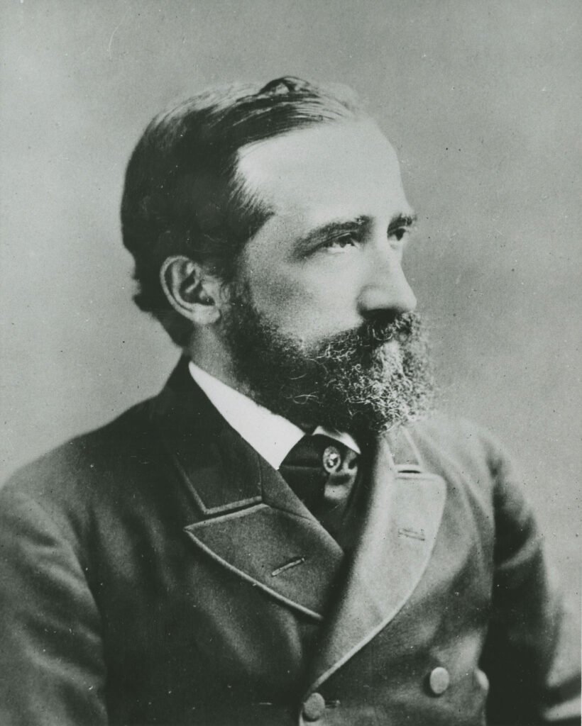 Zukertort,_Johannes_Hermann__-1__-_DPLA_-_178f6bd2074f2347becb2e4ebeabd45b_(cropped)